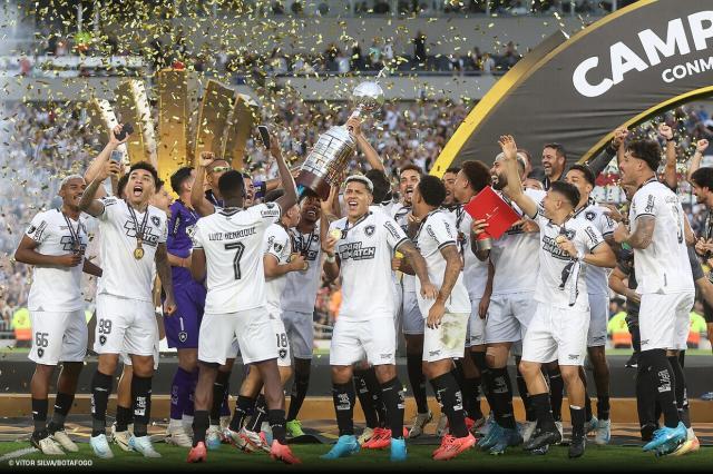 1733036460358032218.jpg brasil-encosta-na-argentina-em-titulos-gerais-da-libertadore.jpg